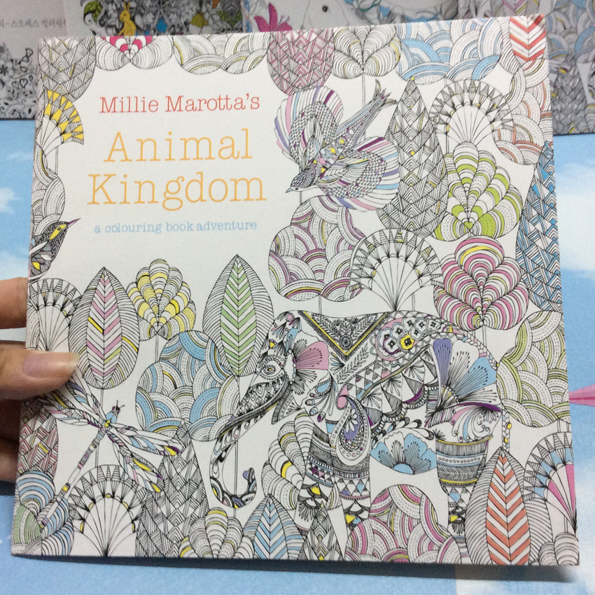 24 Pages Animal Kingdom English Edition Antistress Coloring Book For Children Adults Graffiti ...